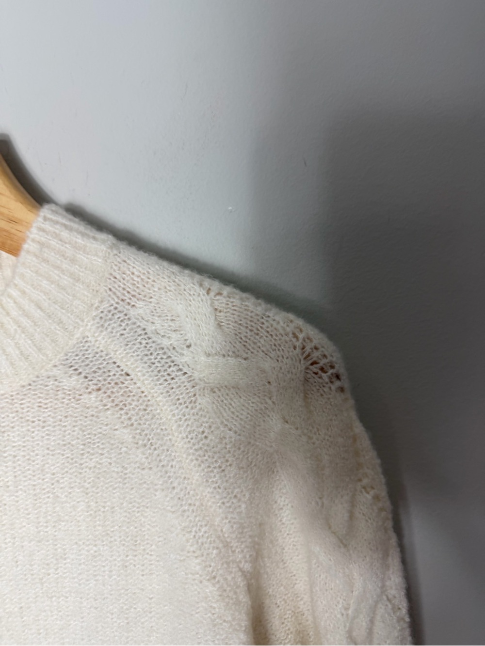 J. Crew Cashmere crewneck bouclé cable-sleeve sweater Size XS Ivory *F - Picture 7 of 12